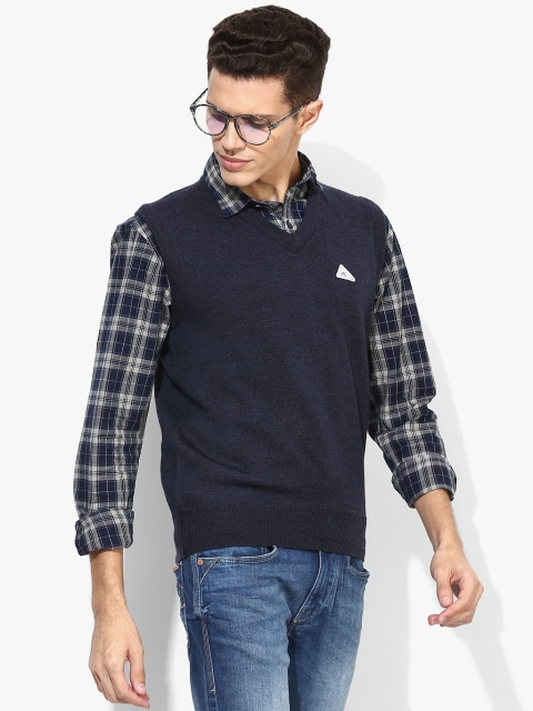 

Navy Blue Solid V-Neck Sweater