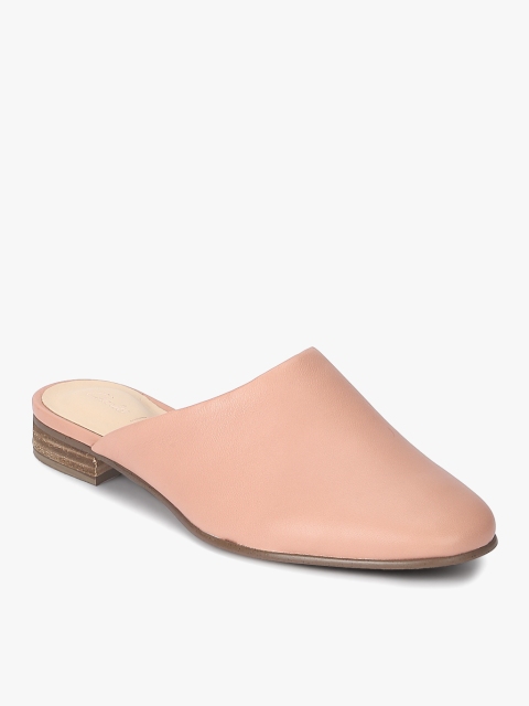 

Pink Sandals