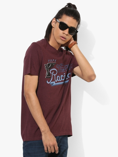 

Maroon Printed Regular Fit Round Neck T-Shirt
