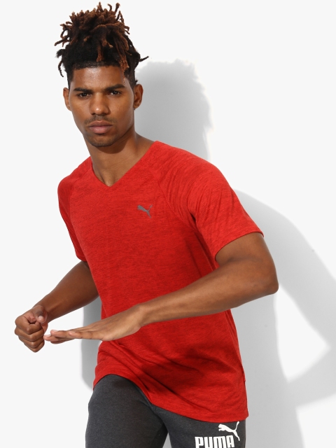 

Red Textured V Neck T-Shirt
