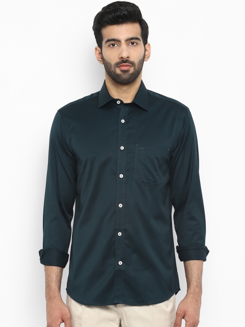 

ColorPlus Men Green Tailored Fit Solid Casual Shirt