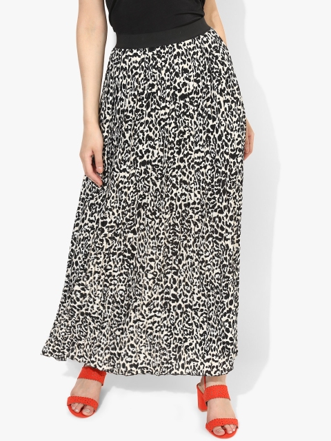 

Black Printed Maxi Skirt
