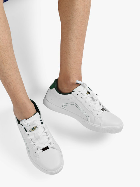 

Milwalikee Bucks White Low Top Sneakers