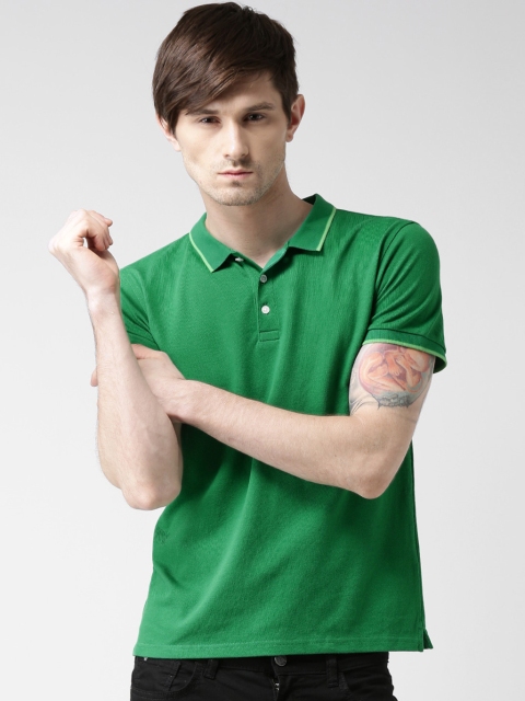 

Green Solid Polo Collar Tshirt