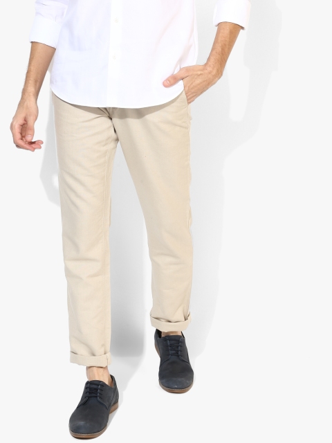 

Beige Solid Slim Fit Chinos