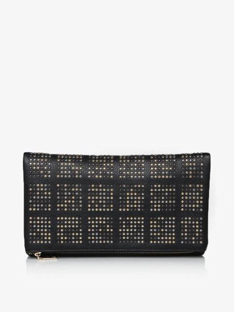 Black Clutch