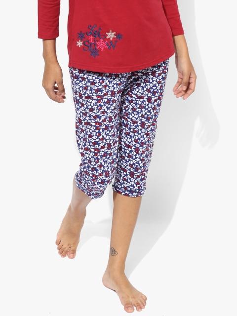 Sweet Dreams Women Blue & White Printed Regular Fit Lounge Capris