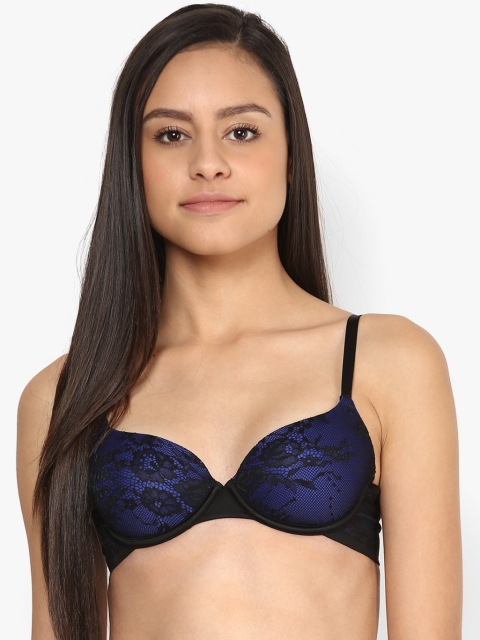

Black Embroidered Under Wired- Padded Bra