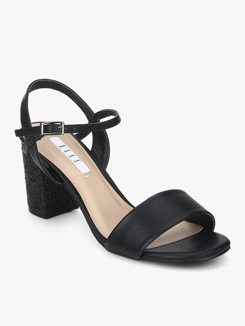 

Black Sandals