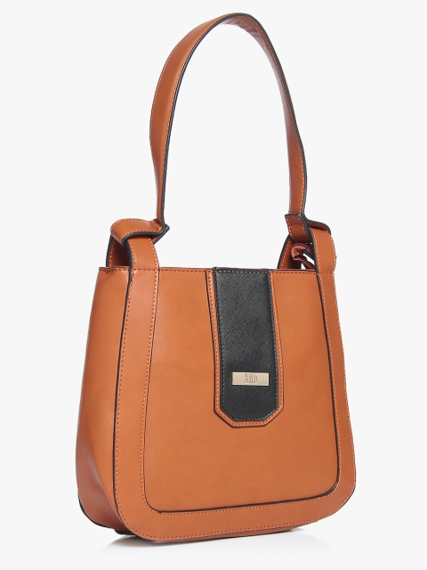 

Carina Tan Medium Shoulder Bag