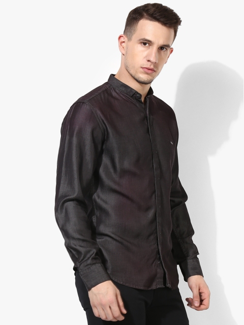 

Dark Grey Solid Slim Fit Casual Shirt