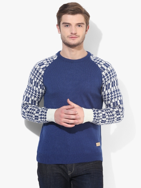 

Navy Blue Printed Round Neck Sweater