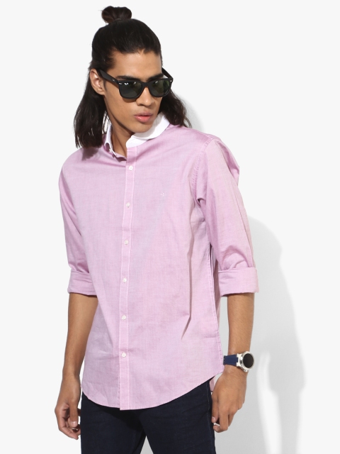 

Pink Solid Slim Fit Casual Shirt