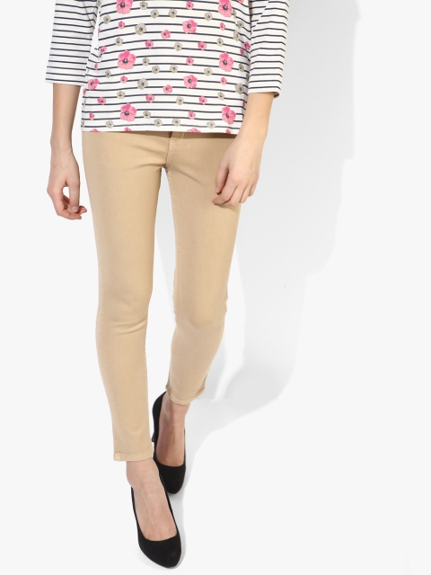 

109F Women Beige Regular Fit Mid-Rise Clean Look Stretchable Jeans