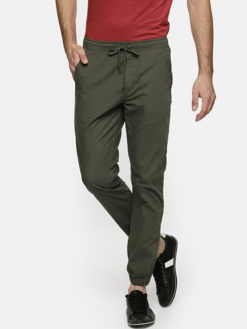 

Urban Ranger by pantaloons Men Green Regular Fit Solid Joggers