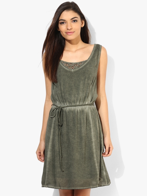 

Green Colored Solid Skater Dress