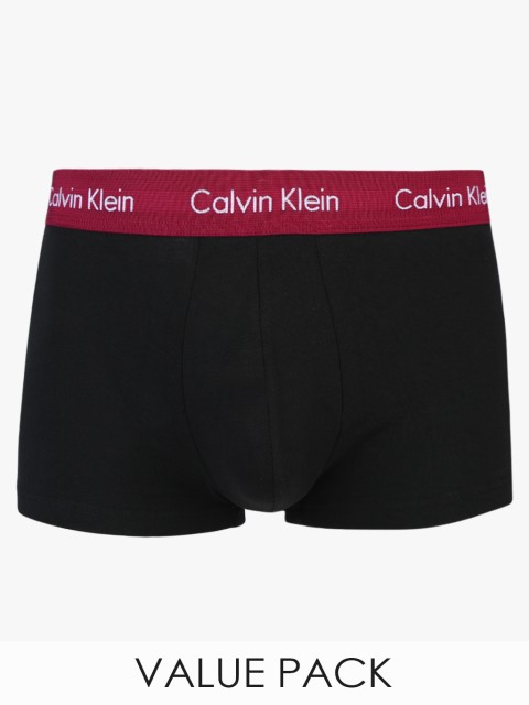 

Pack Of 3 Black Solid Trunks