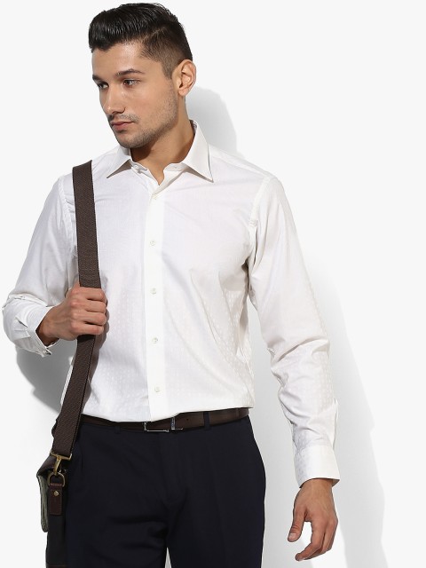 

Off White Textured Regular Fit Formal Shirt