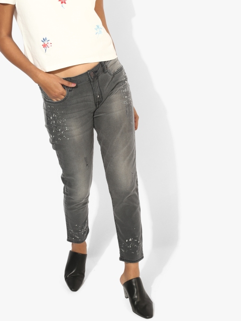 

Grey Washed Mid Rise Slim Fit Jeans