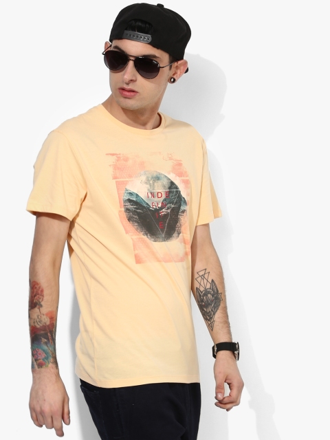 

Peach Printed Regular Fit Round Neck T-Shirt
