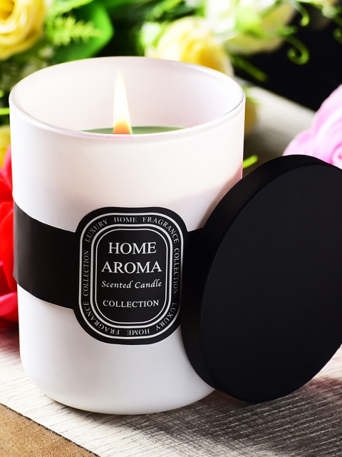 

Archies Green Scented Candle