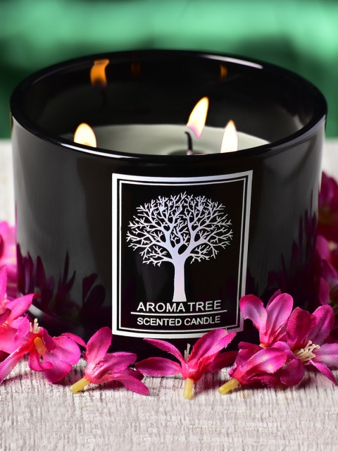 

Archies White Scented Candle