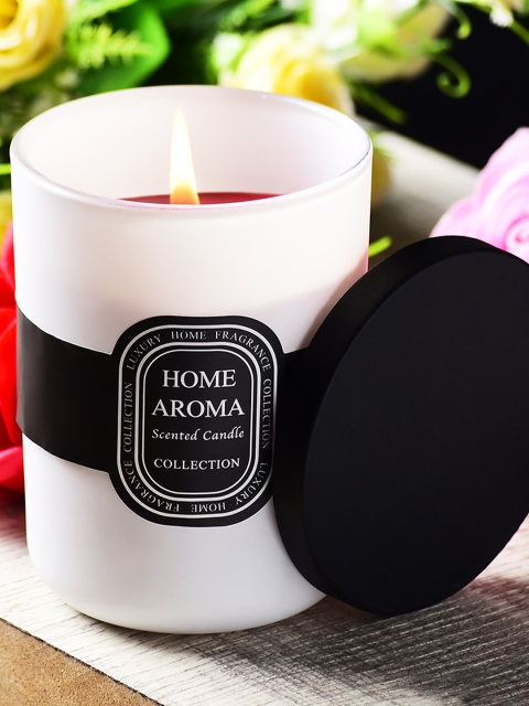 

Archies Red Scented Candle