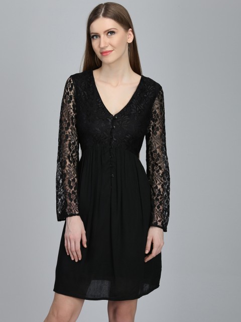 

DODO & MOA Women Black Solid Fit and Flare Dress