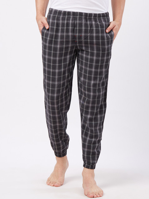 

Fruit of the loom Men Black & Grey Checked Pyjama MPC01-A1C1