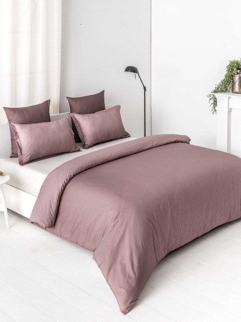 

DDecor Mauve Abstract Flat 150 TC Cotton King Bedsheet with 2 Pillow Covers