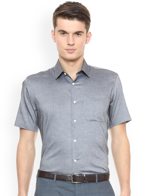 

Peter England Men Grey Regular Fit Solid Formal Shirt