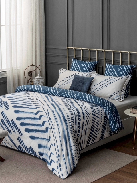 

DDecor Blue Ethnic Motifs Flat 300 TC Cotton 1 King Bedsheet with 2 Pillow Covers