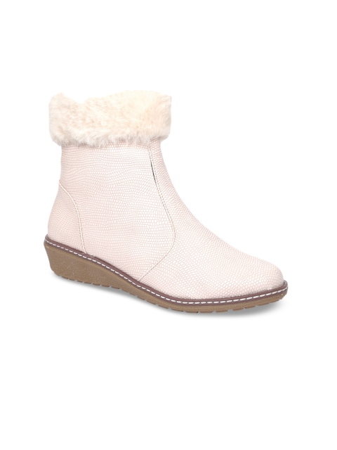 

VALIOSAA Women Cream-Coloured Solid Heeled Boots