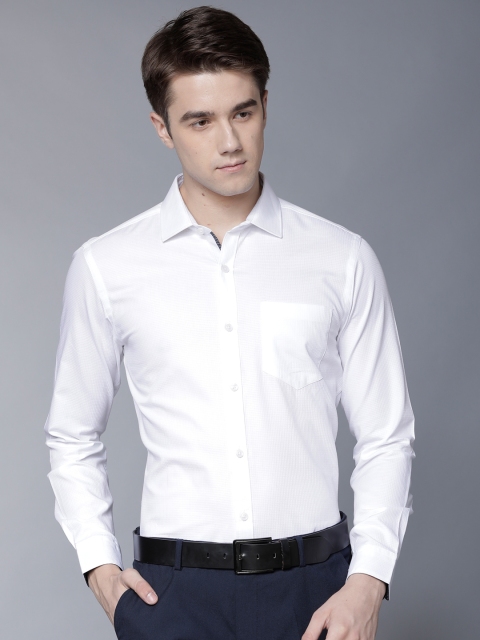 

Black coffee Men White Slim Fit Solid Formal Shirt