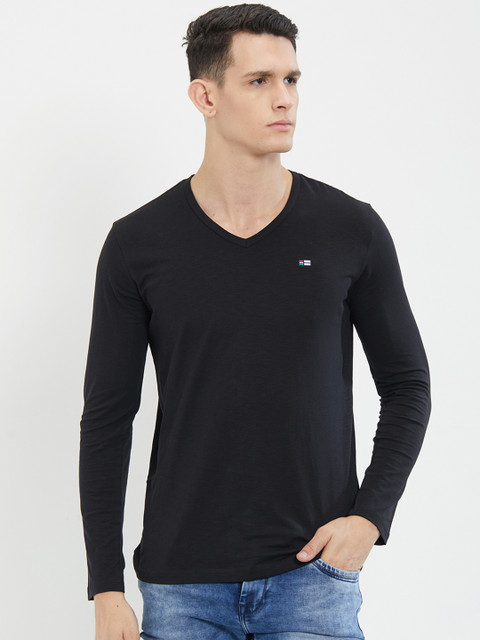 

NEXGEN CLUB Men Black Solid V-Neck T-shirt