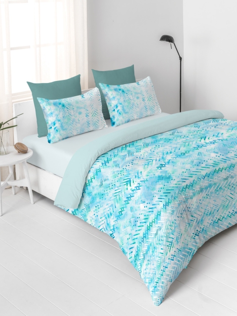 

DDecor Turquoise Blue & White Abstract Flat 136 TC Cotton Bedsheet with 2 Pillow Covers
