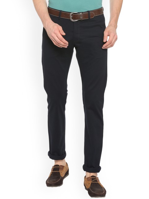 

Allen Solly Men Black Slim Fit Solid Chinos