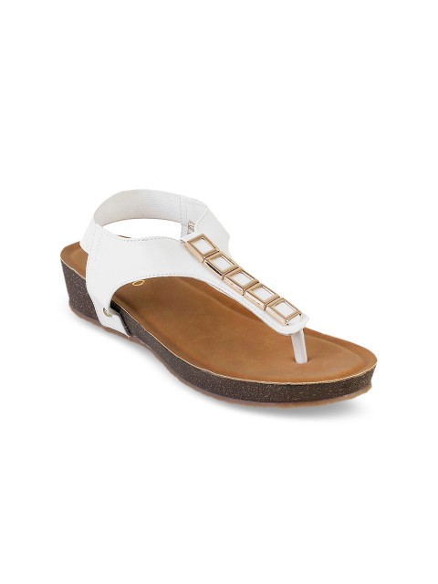 

Metro Women White Solid Sandals