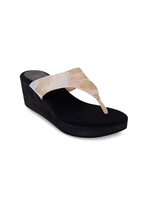 

Metro Women Beige Embellished Sandals