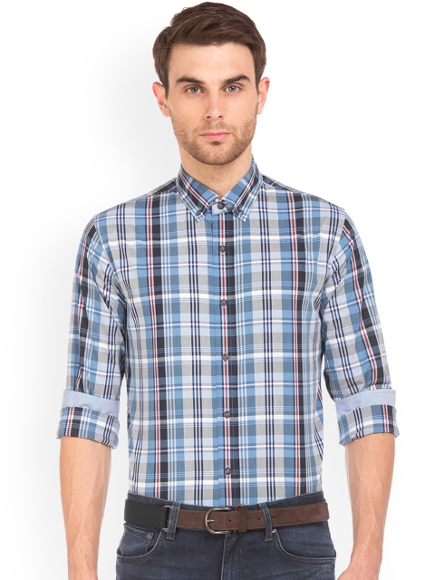 

Nautica Men Blue Regular Fit Checked Casual Shirt