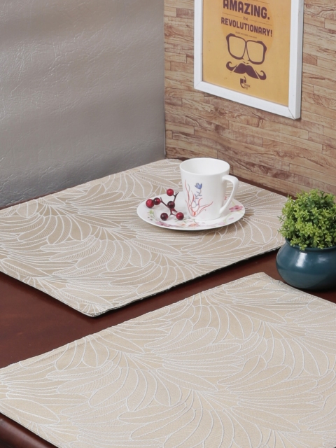 

RANGRAGE Set of 6 Cream Handcrafted Table Placemats