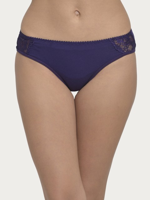 

Clovia Women Purple Printed Bikini Briefs PN2808P15XL