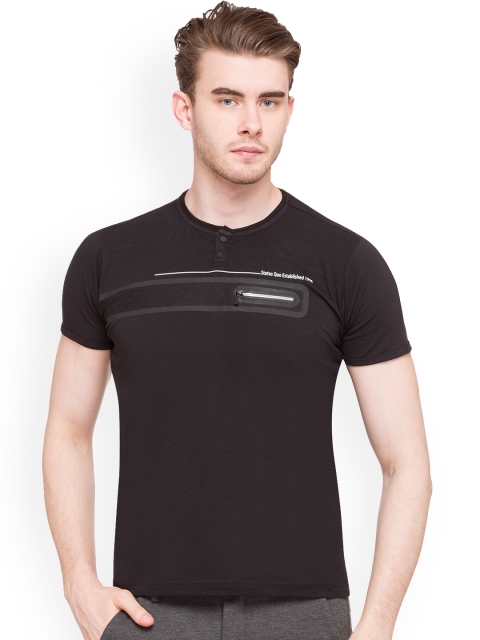 

Status Quo Men Black Printed Henley Neck Slim Fit Pure Cotton T-shirt