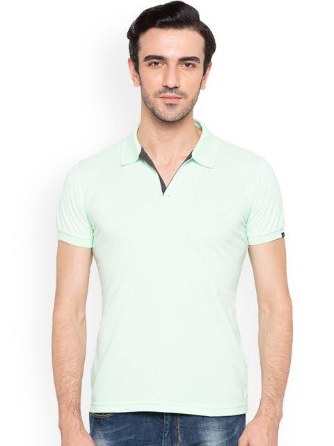 

Status Quo Men Green Solid Polo Collar Slim Fit T-shirt