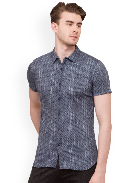 

Status Quo Men Navy Blue Comfort Slim Fit Printed Casual Shirt