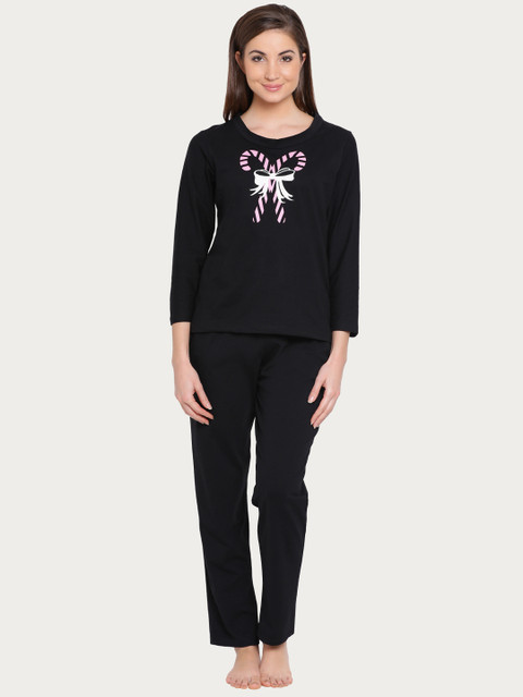 

Clovia Black Printed Lounge Set LS0377P13XL