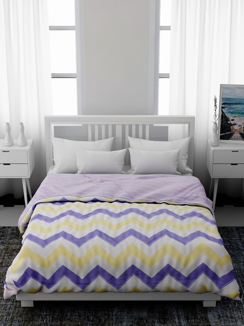 

EverHOME White & Blue Checked Supersoft Flano 150 GSM Double A/C Comforter