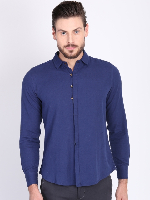 

LA LOFT Men Blue Regular Fit Solid Casual Shirt