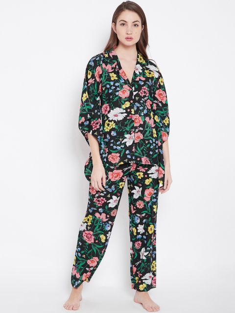 

The Kaftan Company Black & Pink Printed Lounge Set