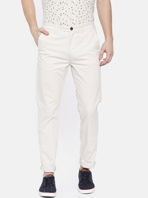 

Breakbounce Men Beige Slim Fit Solid Regular Trousers